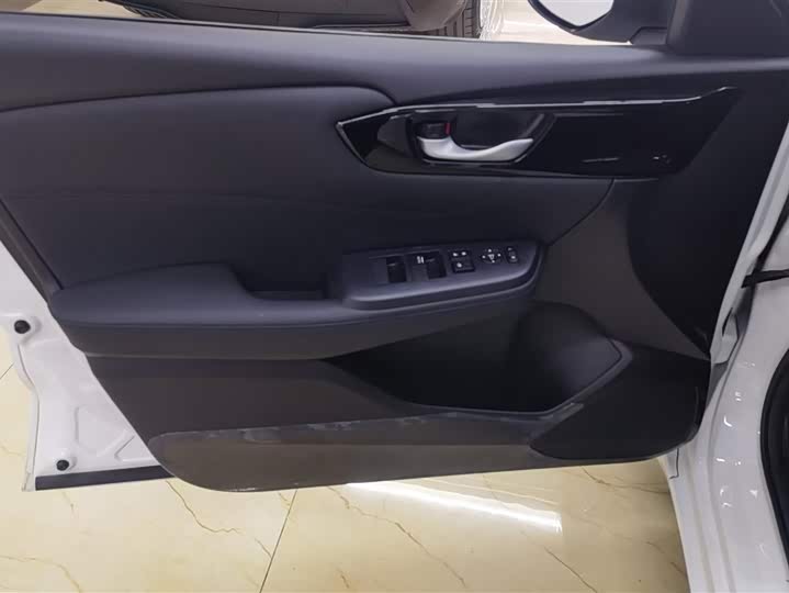 Фото 7 - Honda Envix