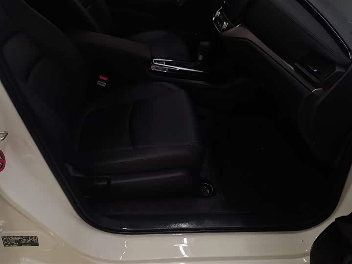 Фото 8 - Honda Envix