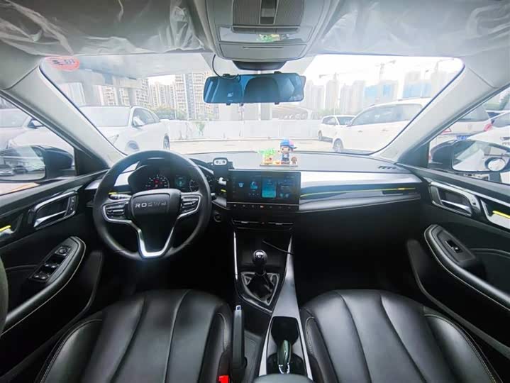 Фото 4 - Roewe i5