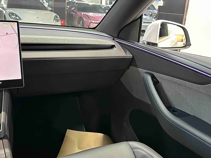 Фото 9 - Tesla Model Y