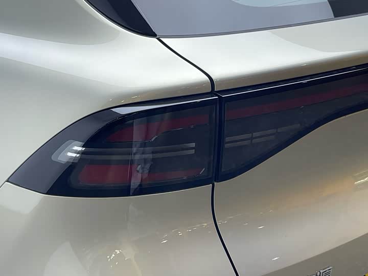 Фото 9 - Changan Qiyuan (Nevo) Q05