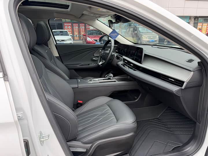 Фото 6 - Chery Arrizo 8