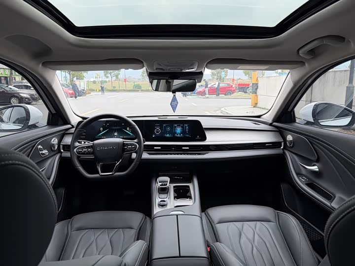 Фото 9 - Chery Arrizo 8