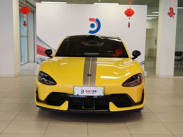 Фото 2 - Xiaomi SU7 Ultra