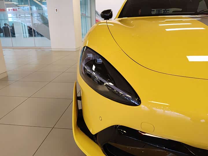 Фото 4 - Xiaomi SU7 Ultra