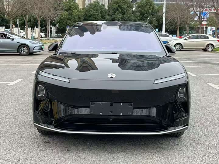 Фото 2 - Nio ET9