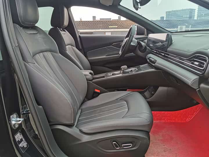 Фото 4 - GAC Trumpchi Empow R