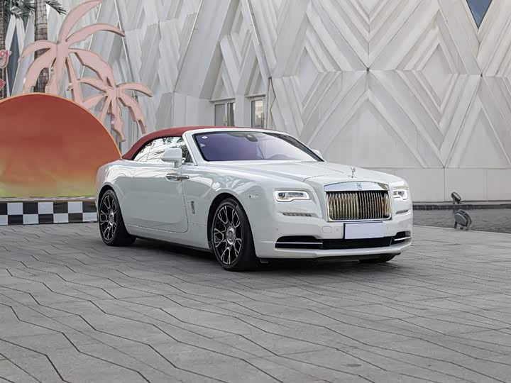 Фото 3 - Rolls-Royce Dawn