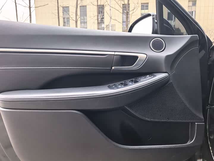 Фото 5 - Hyundai Sonata N Line