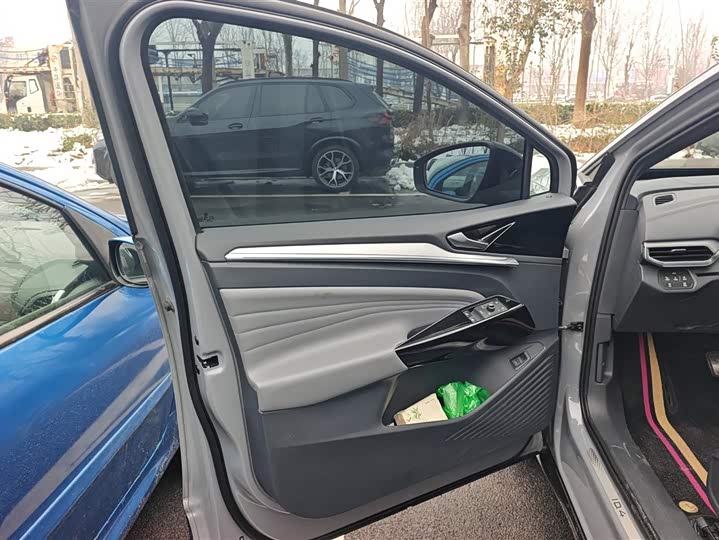 Фото 7 - Volkswagen ID.4 Crozz