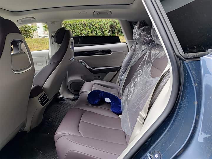 Фото 8 - Leapmotor C11