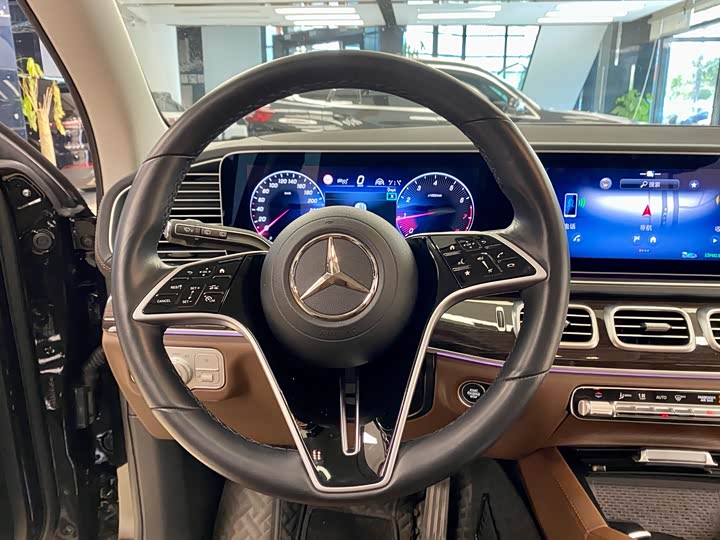 Фото 7 - Mercedes-Benz GLE-Class