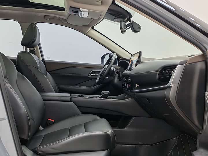 Фото 7 - Nissan X-Trail