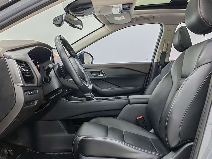 Фото 8 - Nissan X-Trail