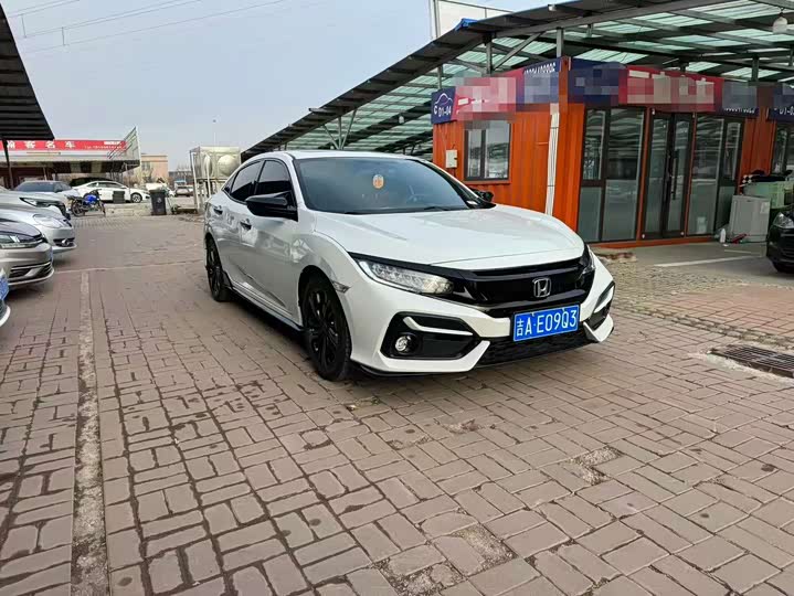 Фото 2 - Honda Civic