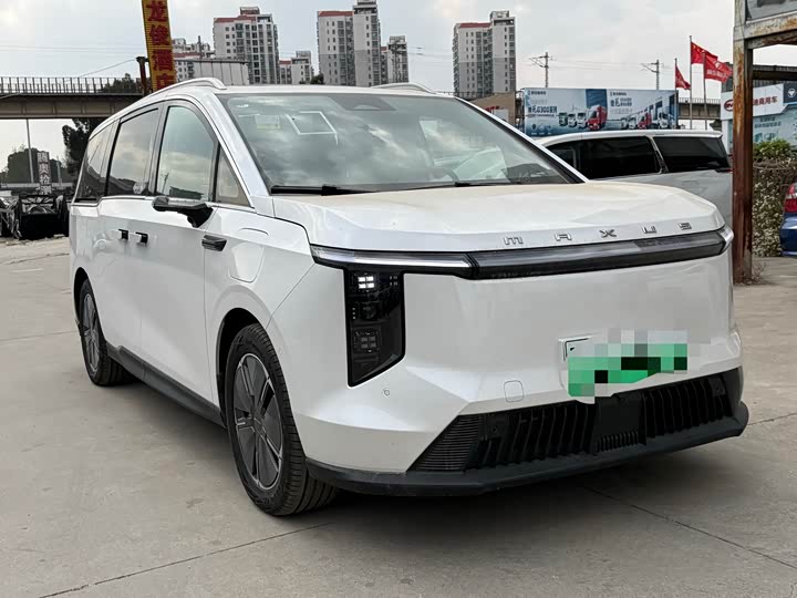 Фото 3 - Maxus Mifa 7