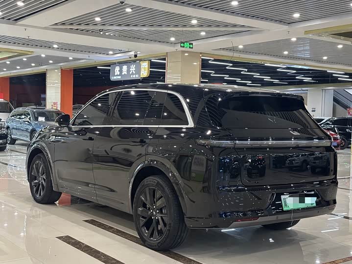 Фото 9 - LiXiang L7