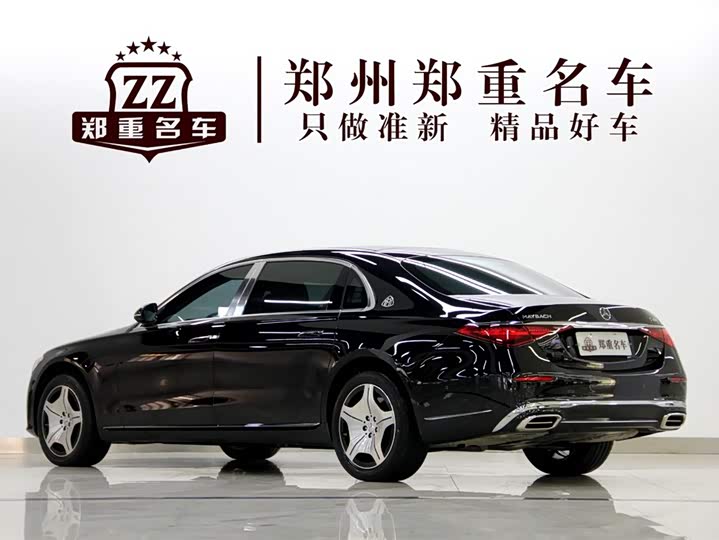 Фото 4 - Mercedes-Benz Maybach S-Class