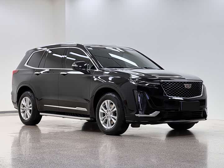 Фото 3 - Cadillac XT6