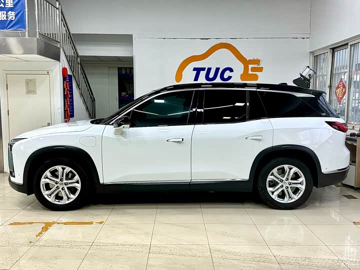 Фото 5 - Nio ES8