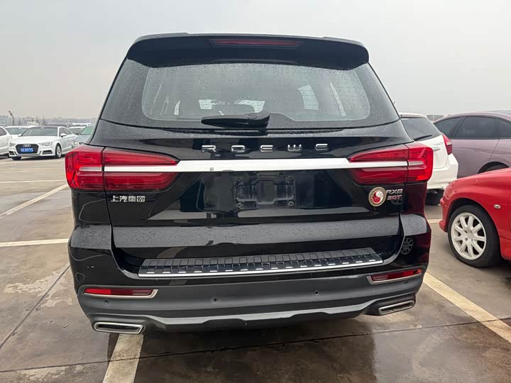 Фото 8 - Roewe RX8