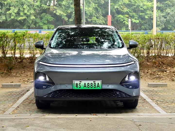 Фото 2 - XPeng G6