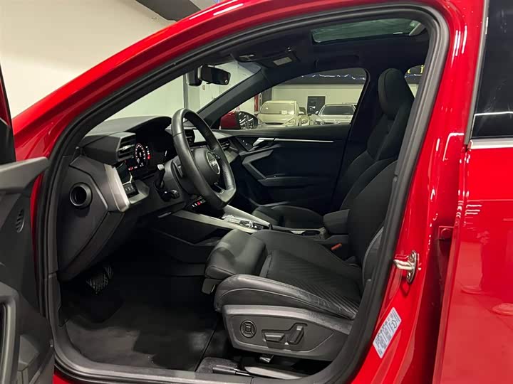 Фото 9 - Audi A3