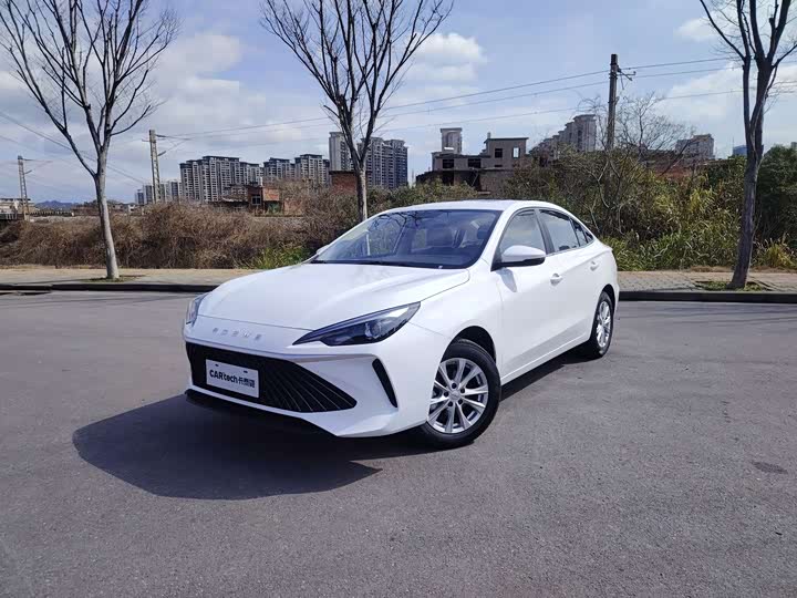 Фото 1 - Roewe i5