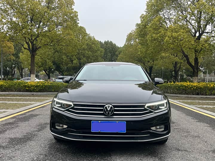 Фото 2 - Volkswagen Magotan