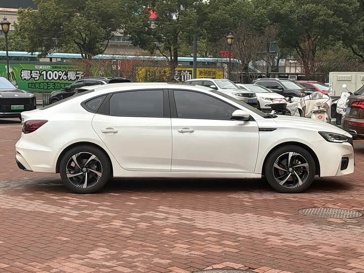 Фото 4 - MG Motor 6