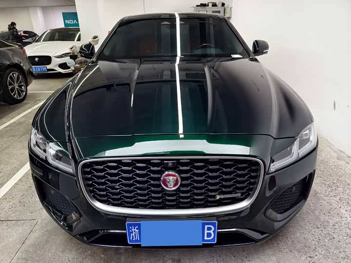 Фото 2 - Jaguar XF L