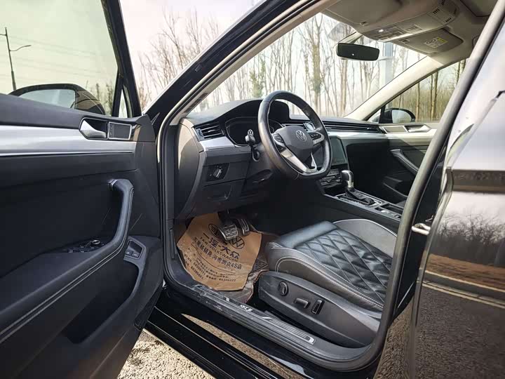 Фото 5 - Volkswagen Magotan GTE Hybrid