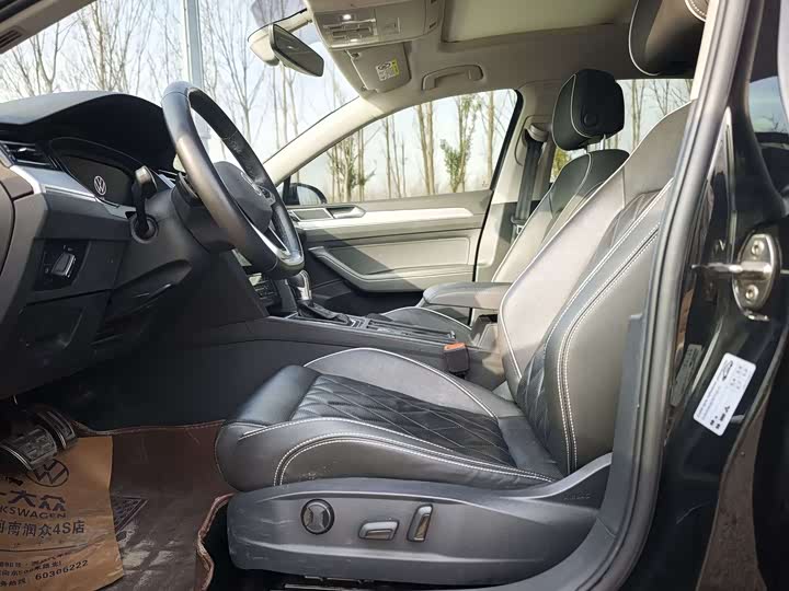 Фото 6 - Volkswagen Magotan GTE Hybrid