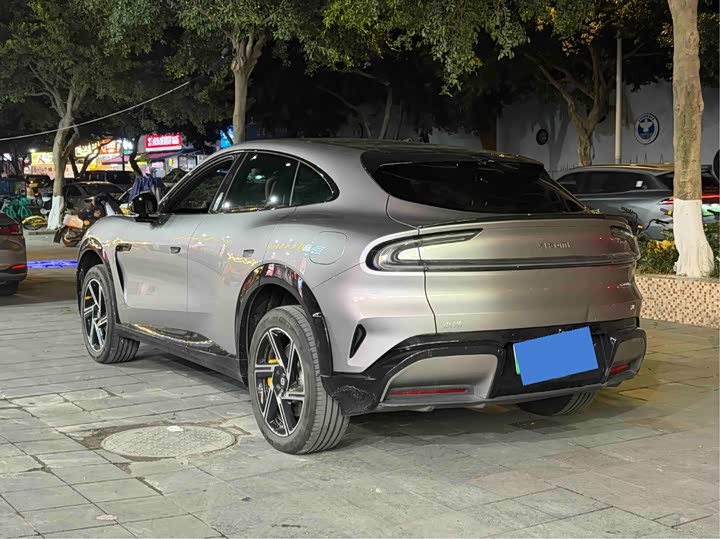 Фото 6 - Xiaomi YU7