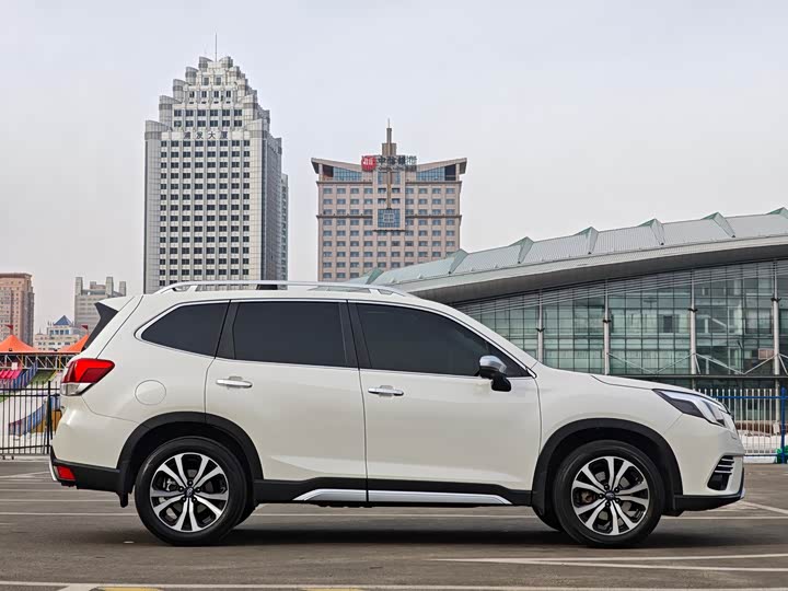 Фото 5 - Subaru Forester