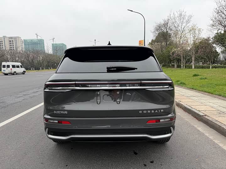 Фото 9 - Lincoln Z (Zephyr)