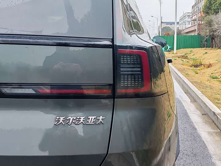 Фото 8 - Volvo XC70 Hybrid