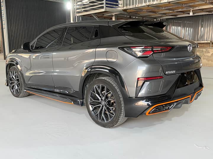 Photo 4 - Changan UNI-T