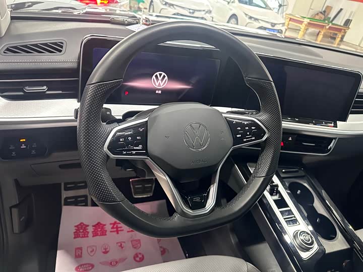 Фото 4 - Volkswagen Tavendor