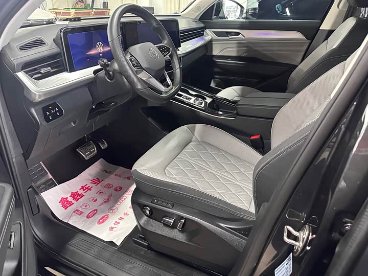 Фото 5 - Volkswagen Tavendor