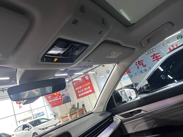 Фото 7 - Volkswagen Tavendor