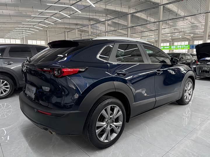 Photo 9 - Mazda CX-30