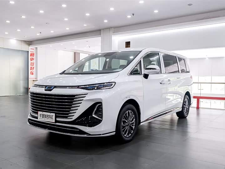 Фото 1 - Bestune M9