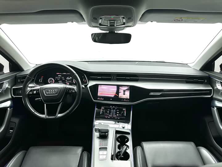 Фото 9 - Audi A6L