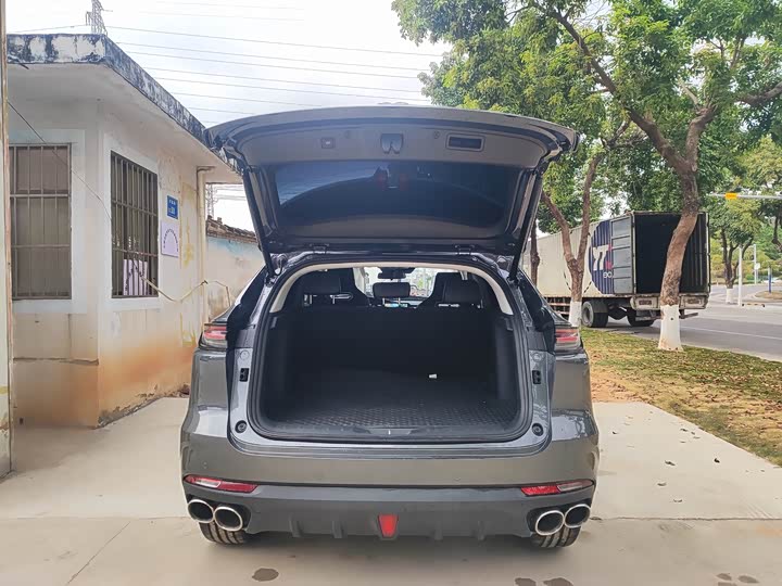 Фото 9 - Changan UNI-K