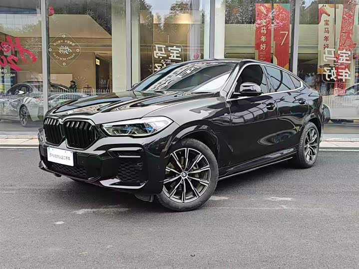 Фото 2 - BMW X6