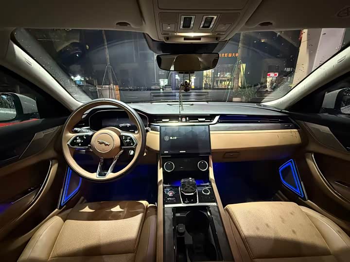 Фото 5 - Jaguar XF L