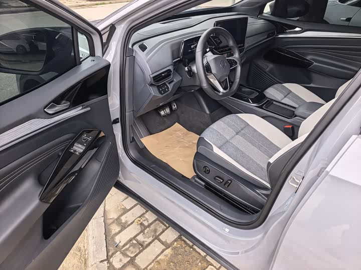 Фото 4 - Volkswagen ID.4 Crozz