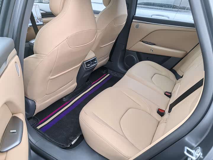 Фото 7 - BAIC Arcfox Alpha T5