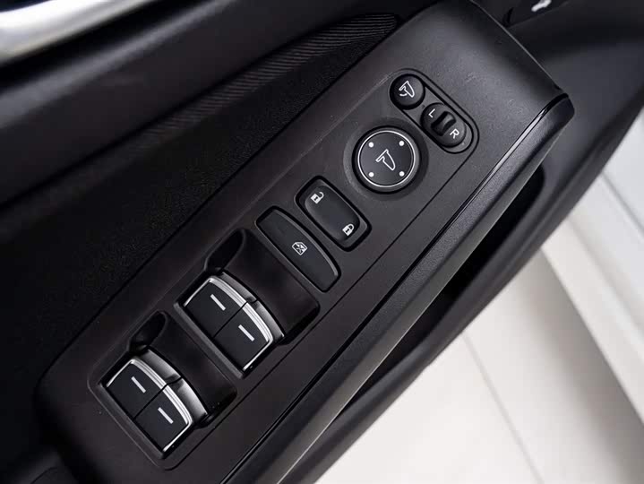 Фото 3 - Honda Integra